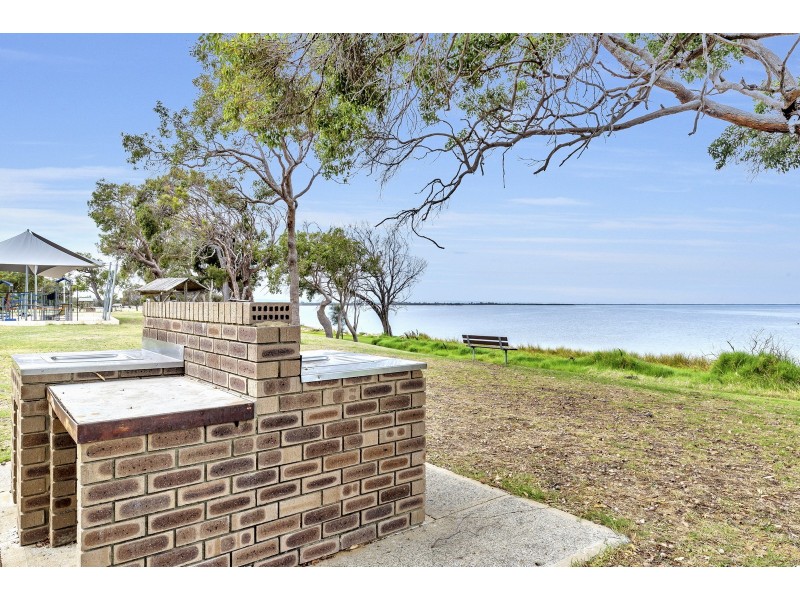 20B Roy Road, Coodanup WA 6210