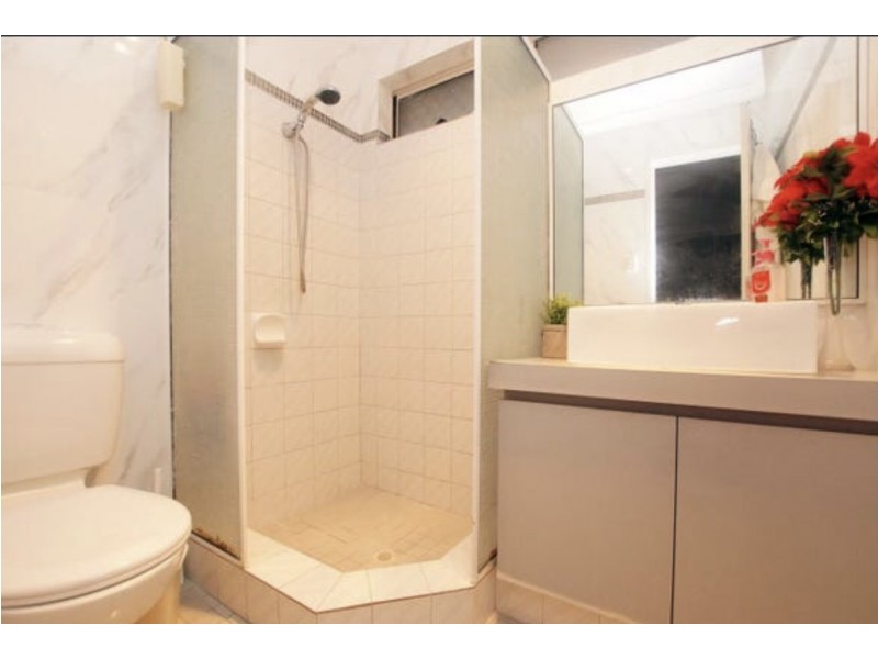 12 Bullfinch Way, Ballajura WA 6066