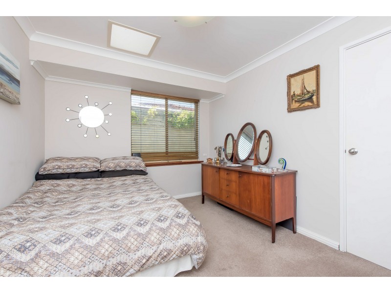 5 Gleneagles Close, Connolly WA 6027