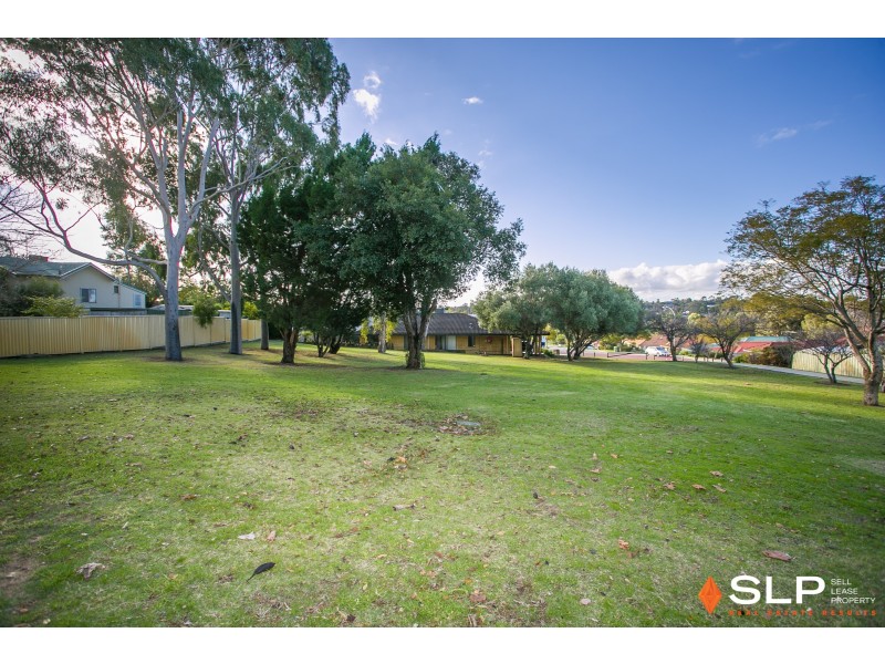 601 / 16 Dann Court, Willagee WA 6156