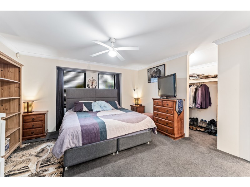 49 Innesvale Way, Carramar WA 6031