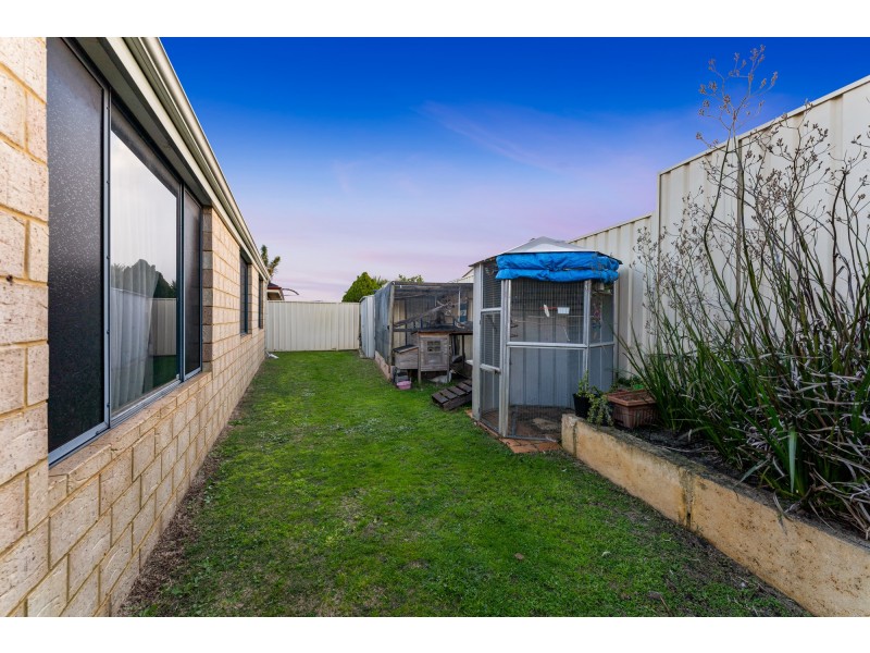 49 Innesvale Way, Carramar WA 6031
