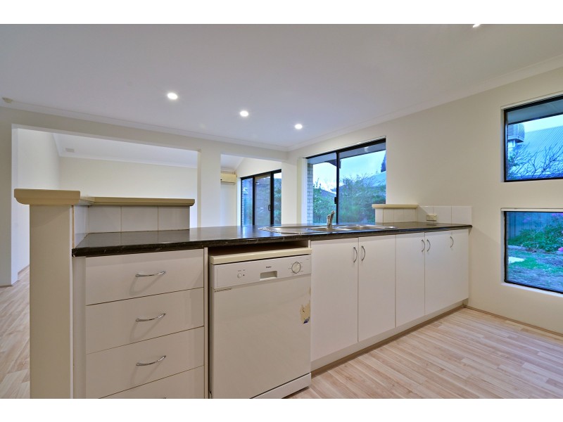 22 Olympus Loop, Merriwa WA 6030