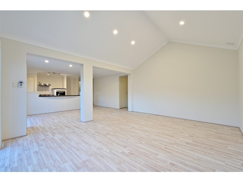 22 Olympus Loop, Merriwa WA 6030