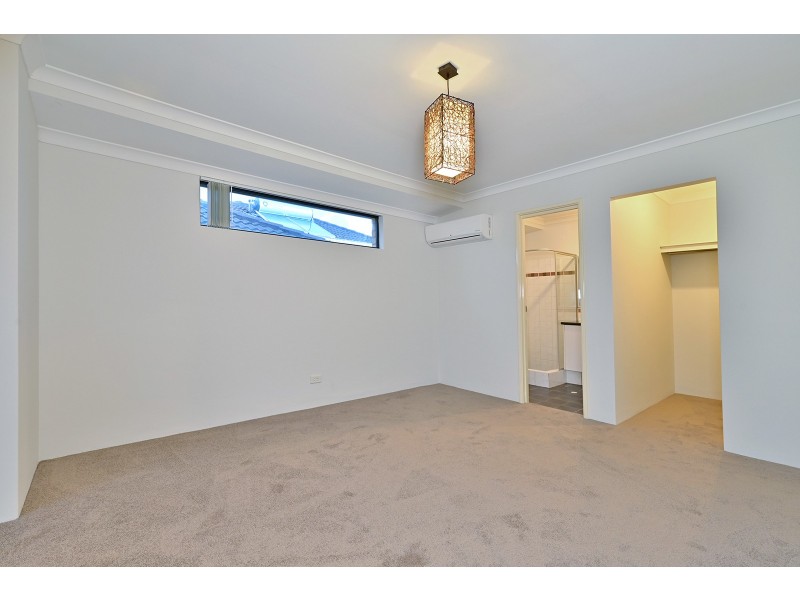 22 Olympus Loop, Merriwa WA 6030