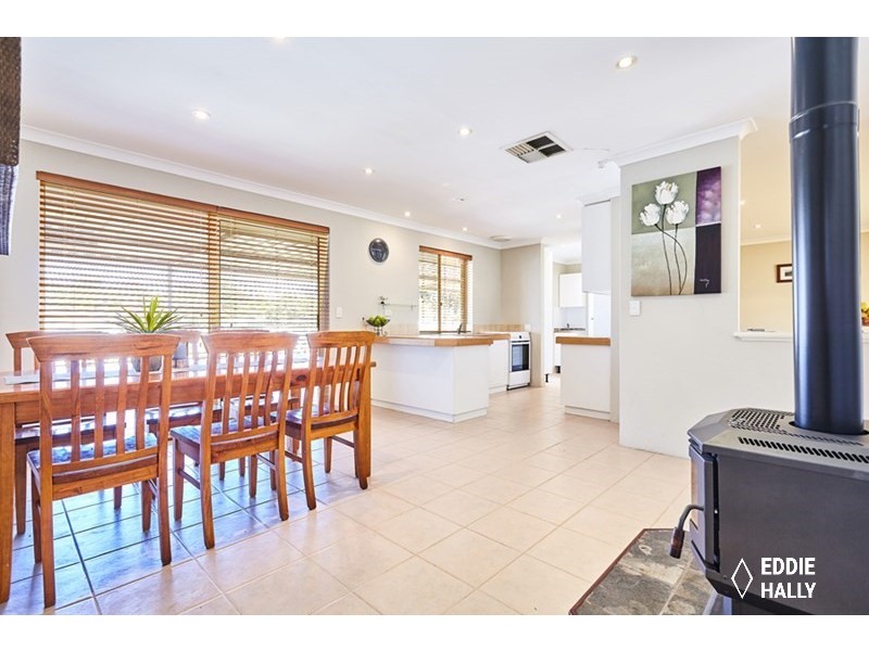 8 Bryah Court, Yangebup WA 6164