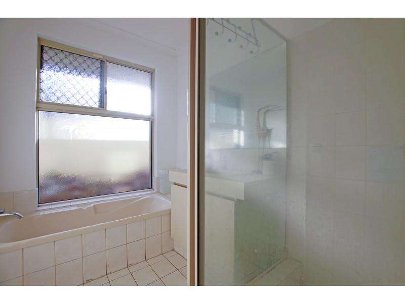 41 Mammoth Court, Ballajura WA 6066