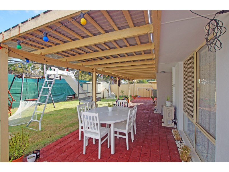 41 Mammoth Court, Ballajura WA 6066