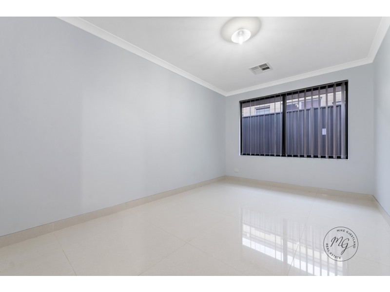 62 Echidna Street, Banksia Grove WA 6031