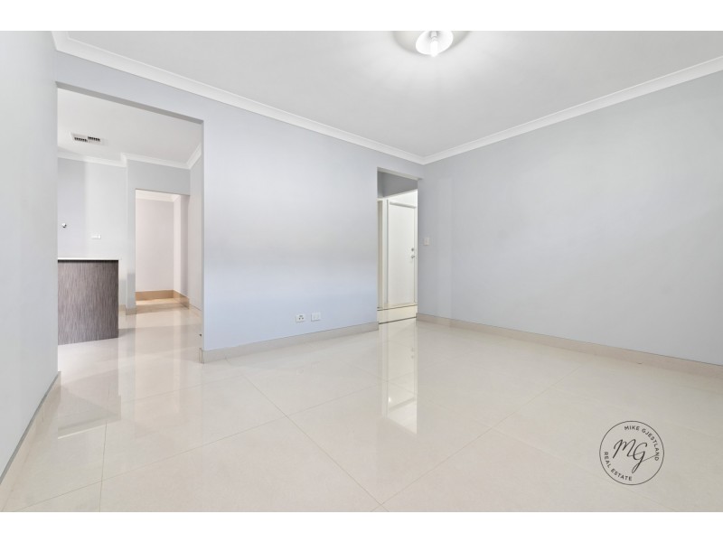 62 Echidna Street, Banksia Grove WA 6031