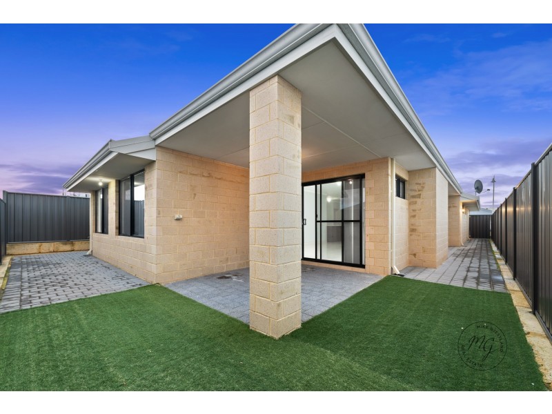 62 Echidna Street, Banksia Grove WA 6031