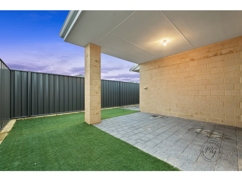 62 Echidna Street, Banksia Grove WA 6031