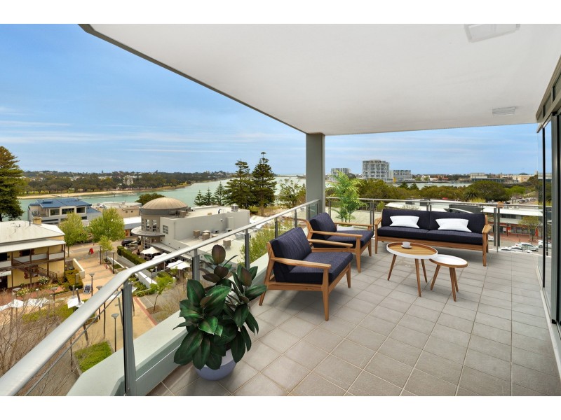 19/1 Barracks Lane, Mandurah WA 6210