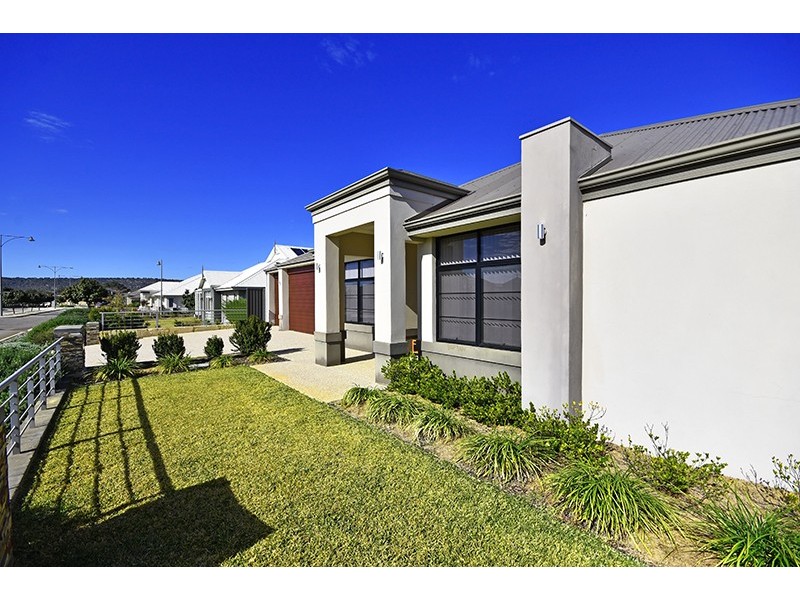 44 Portmarnock Drive, The Vines WA 6069