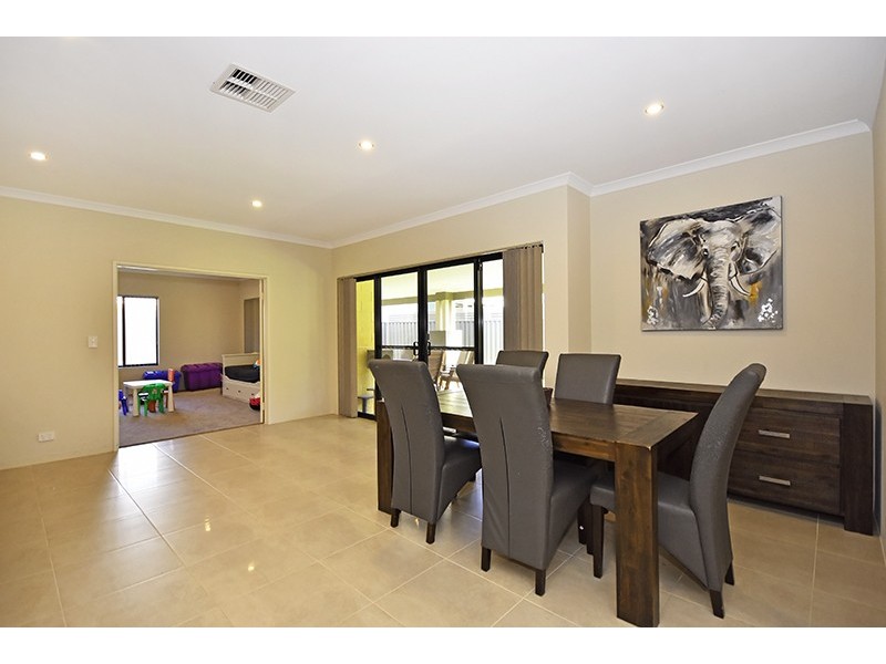 44 Portmarnock Drive, The Vines WA 6069