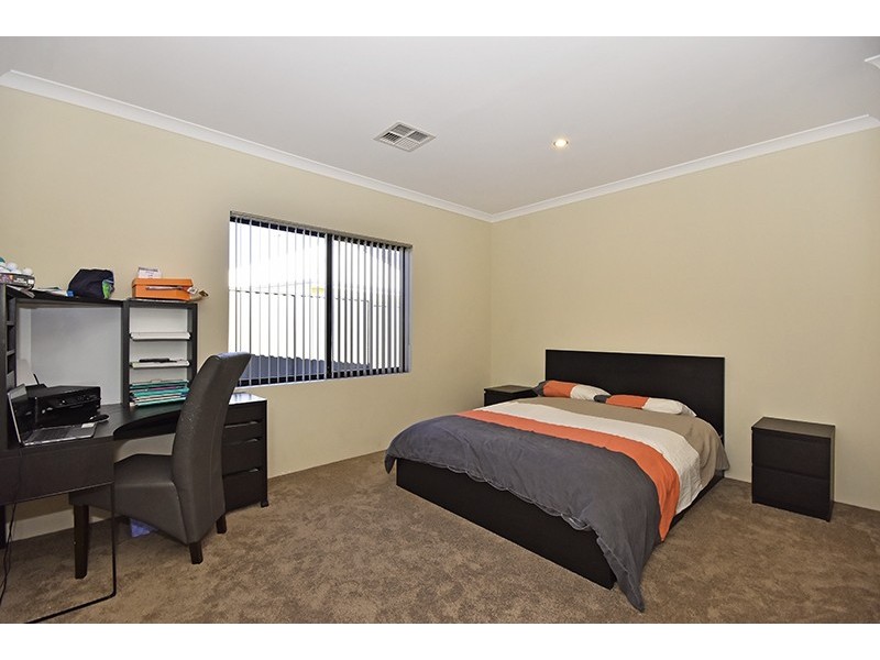 44 Portmarnock Drive, The Vines WA 6069