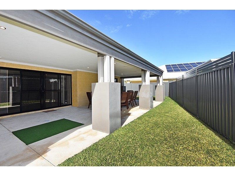 44 Portmarnock Drive, The Vines WA 6069