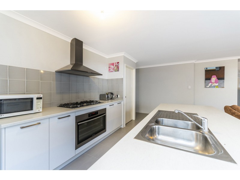 32 Janselling Avenue, Ellenbrook WA 6069