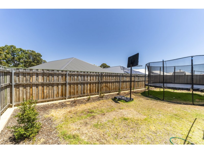 32 Janselling Avenue, Ellenbrook WA 6069