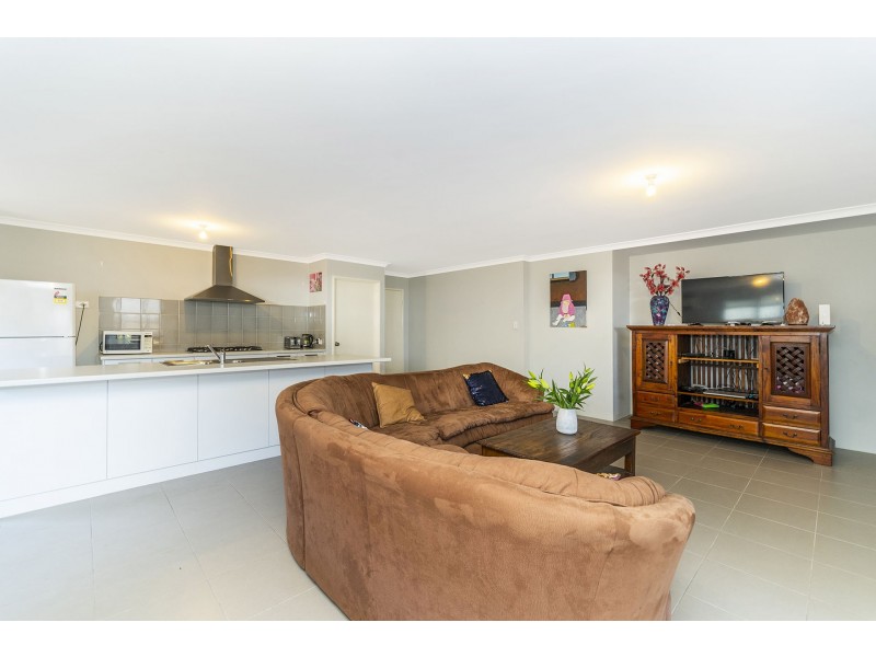 32 Janselling Avenue, Ellenbrook WA 6069