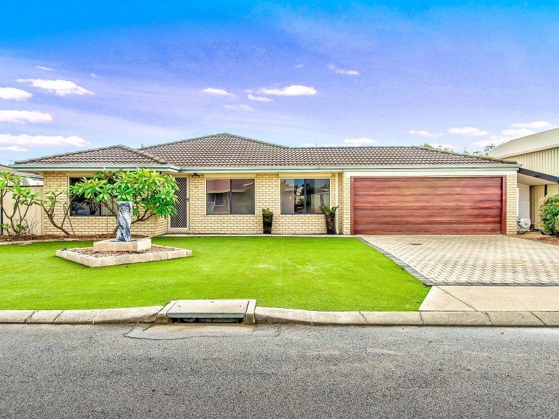 21 Daintree Loop, Bertram WA 6167