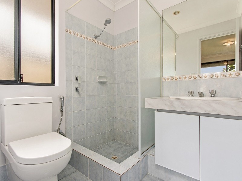 21 Daintree Loop, Bertram WA 6167