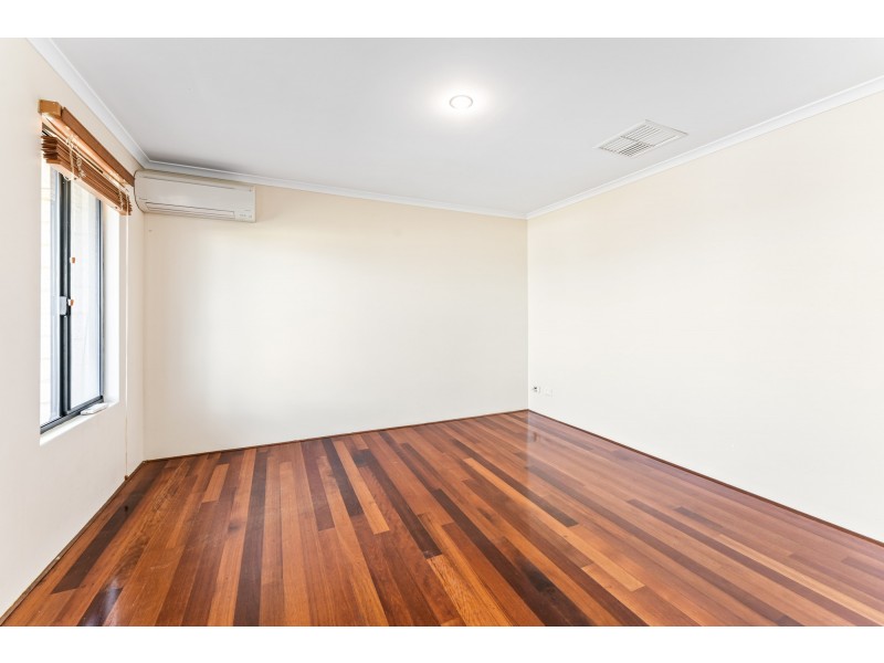 109 Manchester Drive, Hocking WA 6065