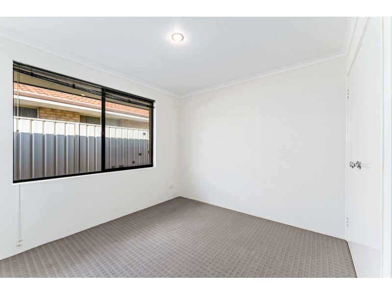 109 Manchester Drive, Hocking WA 6065