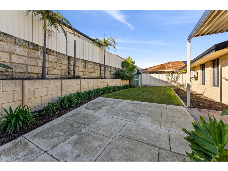 109 Manchester Drive, Hocking WA 6065