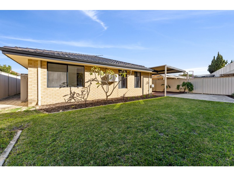 109 Manchester Drive, Hocking WA 6065