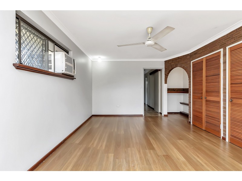 86 Leighton Road, Halls Head WA 6210