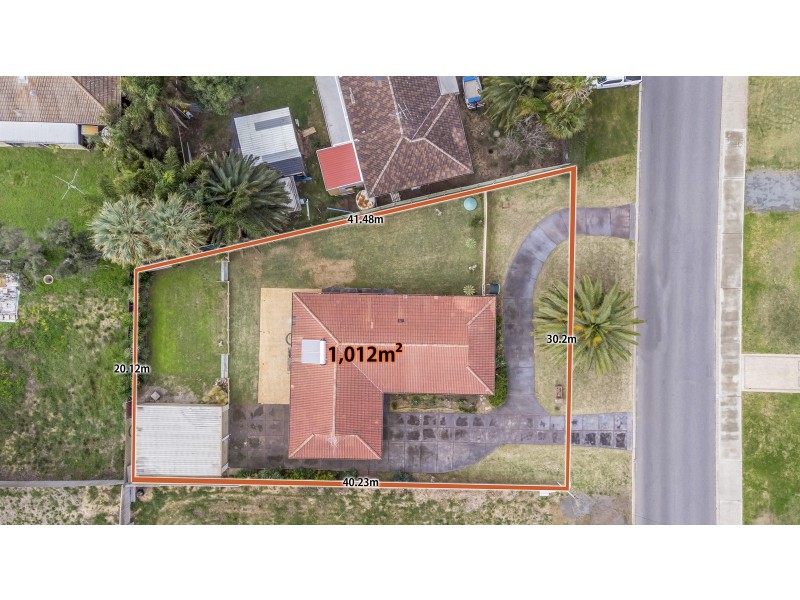 86 Leighton Road, Halls Head WA 6210