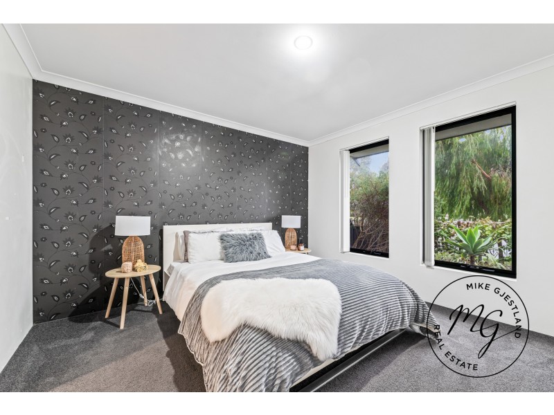 16 Protea Way, Banksia Grove WA 6031