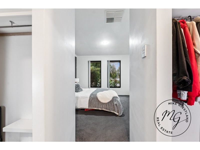 16 Protea Way, Banksia Grove WA 6031