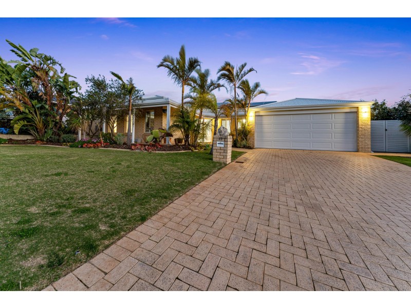 20 Quincy Loop, Iluka WA 6028