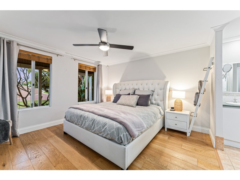 20 Quincy Loop, Iluka WA 6028