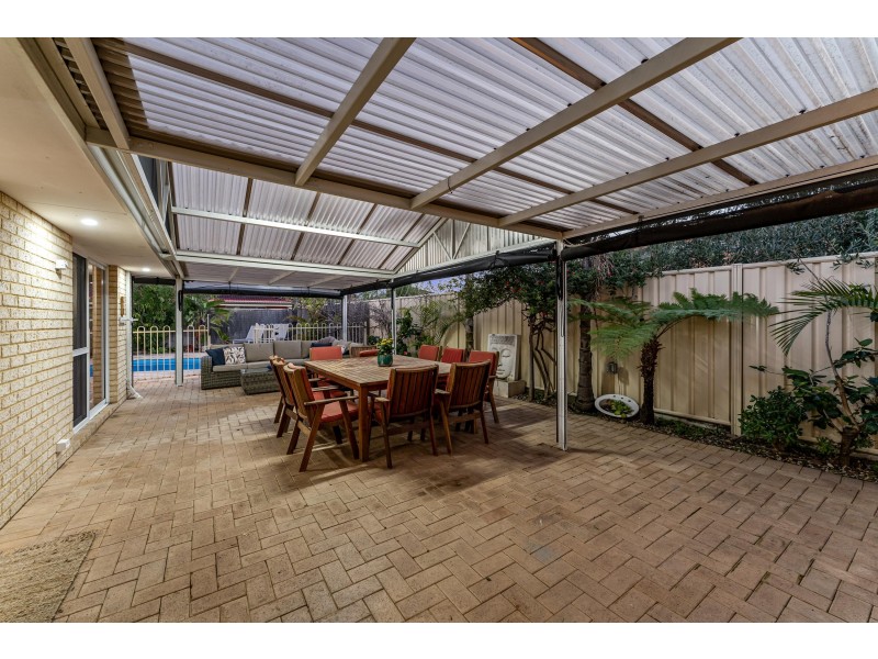 20 Quincy Loop, Iluka WA 6028