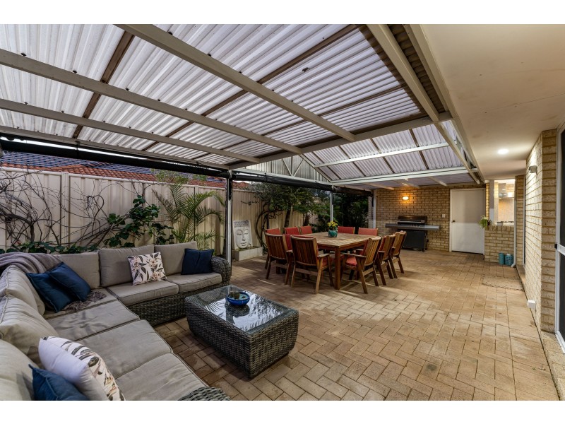 20 Quincy Loop, Iluka WA 6028