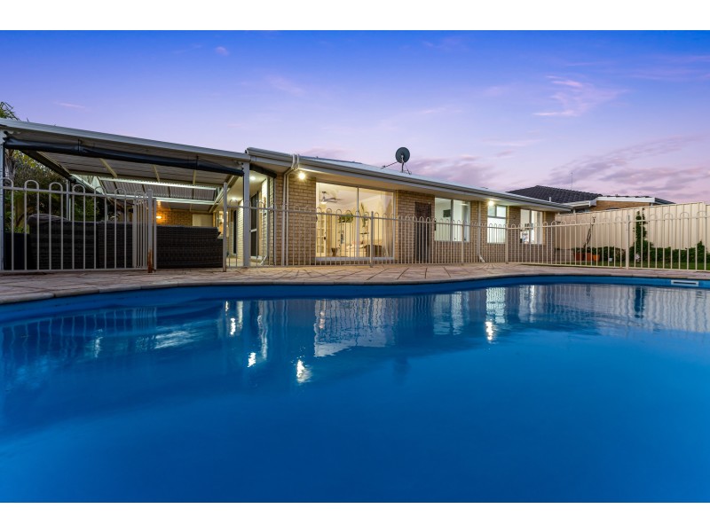 20 Quincy Loop, Iluka WA 6028