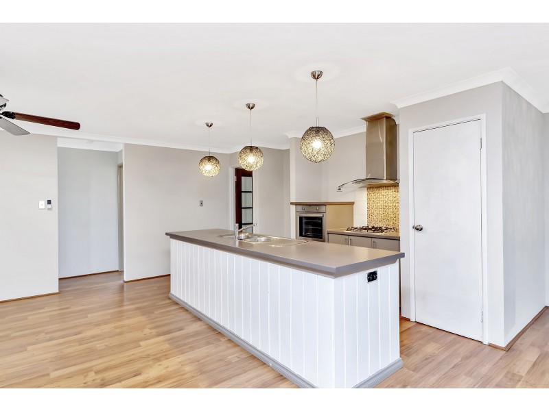 28 Gantheaume Parade, Secret Harbour WA 6173