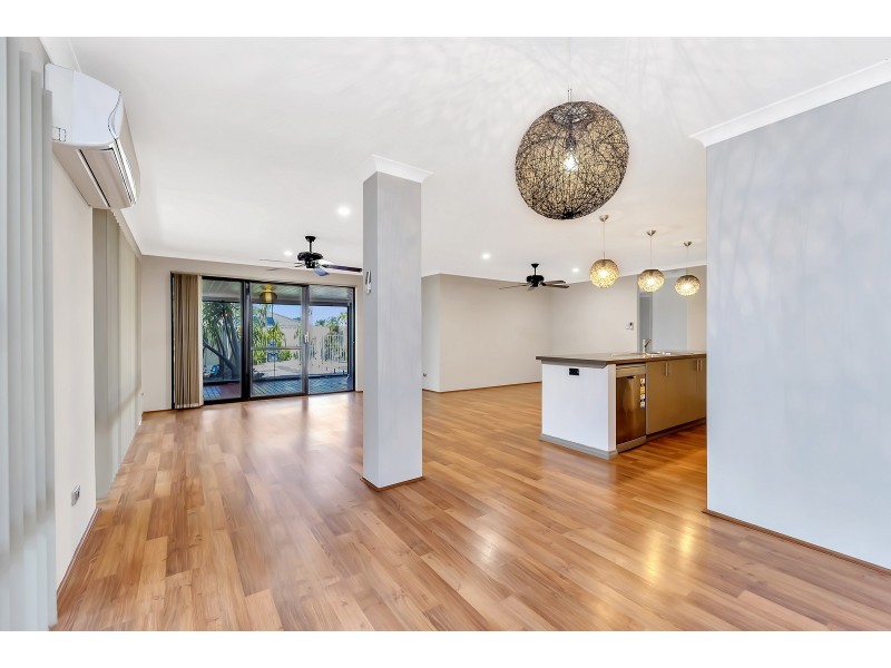 28 Gantheaume Parade, Secret Harbour WA 6173