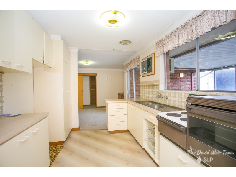 574 Beach Road, Hamersley WA 6022