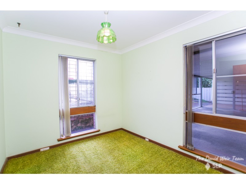 574 Beach Road, Hamersley WA 6022