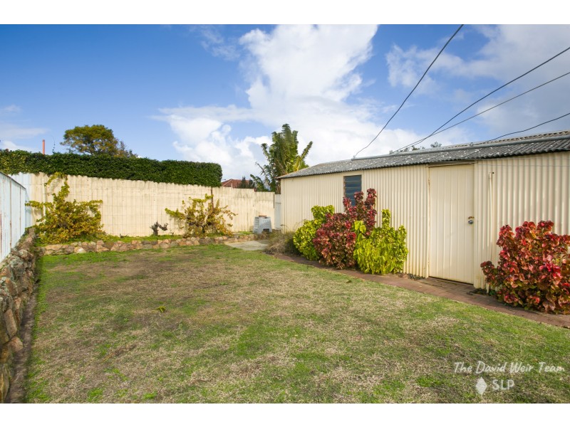 574 Beach Road, Hamersley WA 6022