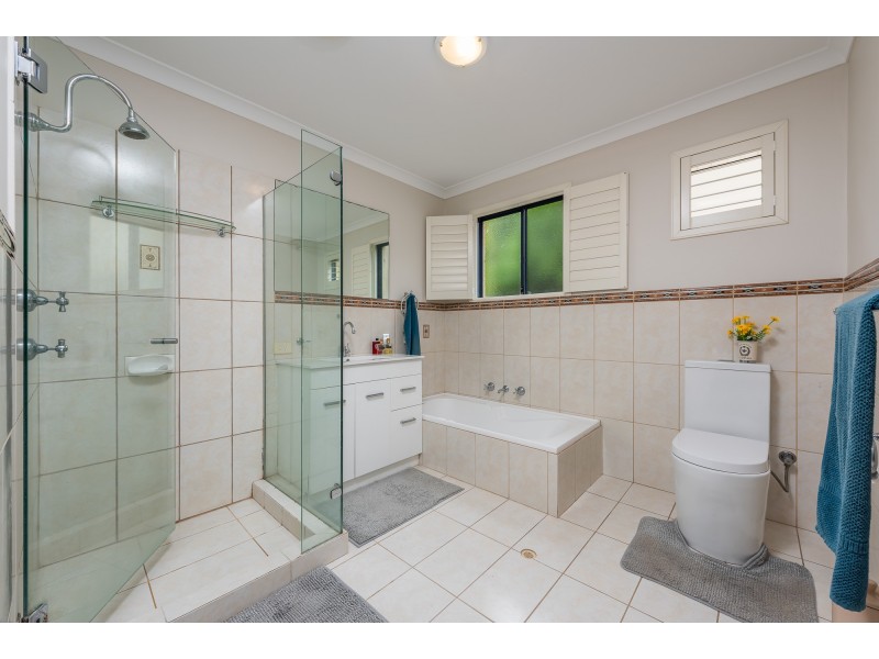 18 Connaught Way, Currambine WA 6028