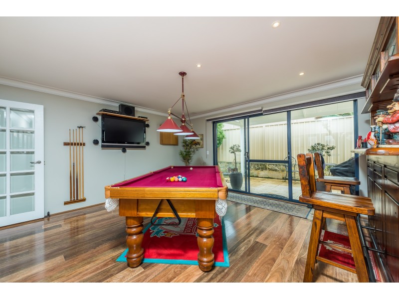 18 Connaught Way, Currambine WA 6028