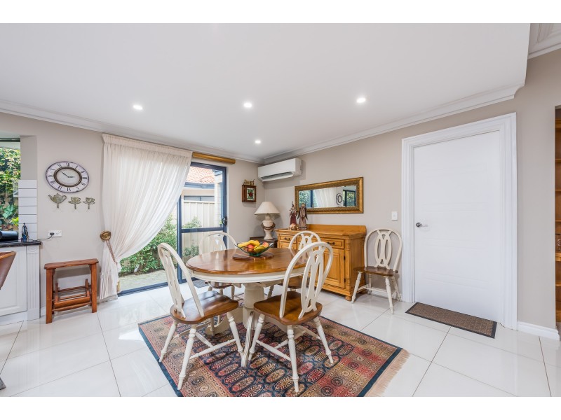 18 Connaught Way, Currambine WA 6028