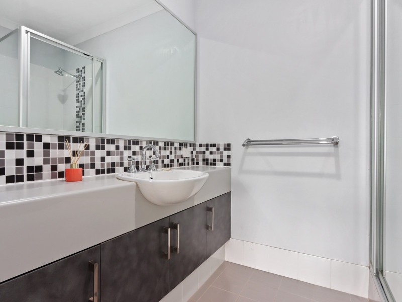 48 Walden Street, Wellard WA 6170