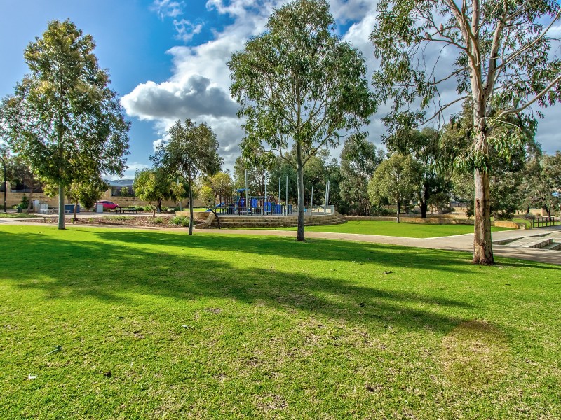 48 Walden Street, Wellard WA 6170