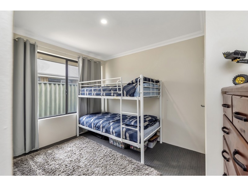 18 Impressions Way, Singleton WA 6175